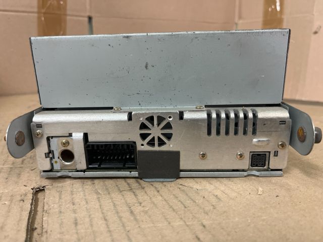 bontott SUZUKI JIMNY Rádió / CD