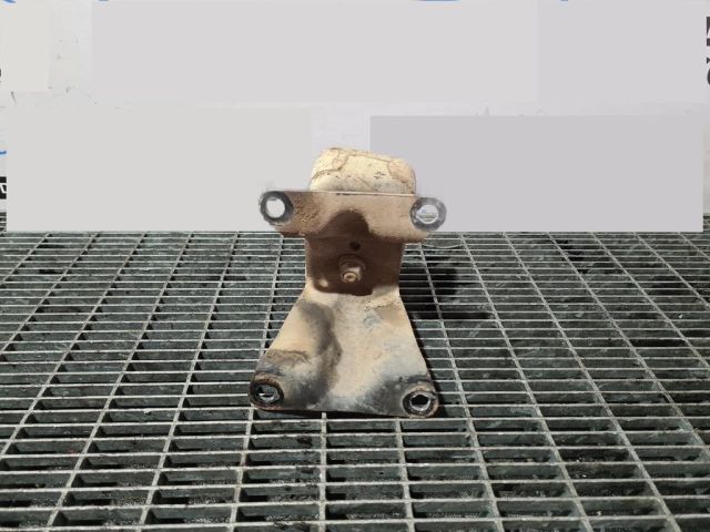 bontott SUZUKI JIMNY Tartó Bak