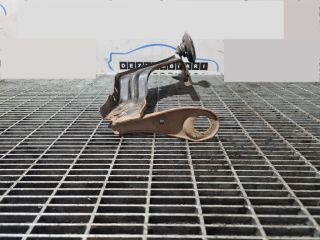 bontott SUZUKI JIMNY Tartó Bak