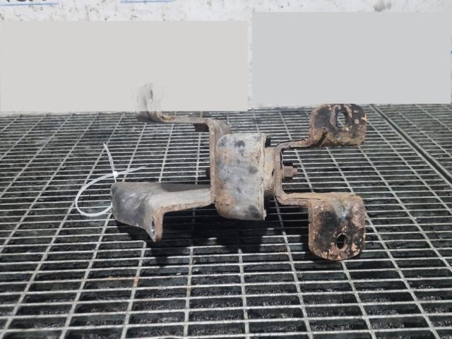 bontott SUZUKI JIMNY Tartó Bak