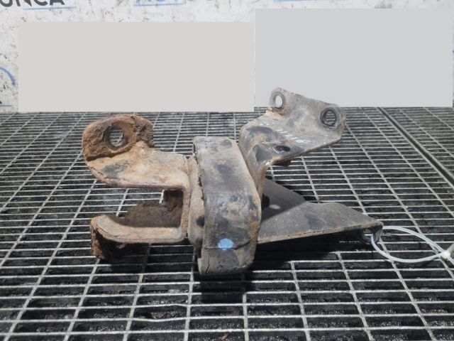 bontott SUZUKI JIMNY Tartó Bak