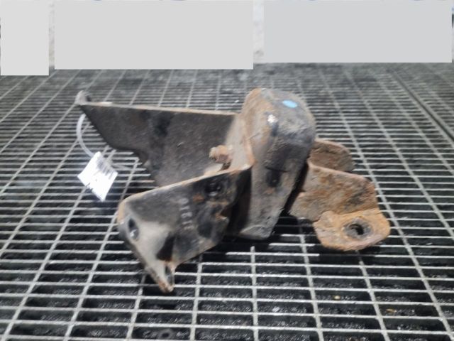 bontott SUZUKI JIMNY Tartó Bak