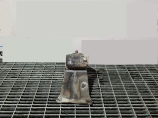 bontott SUZUKI JIMNY Tartó Bak