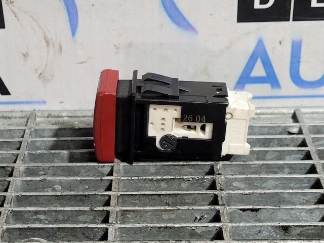 bontott SUZUKI JIMNY Vészvillogó Kapcsoló