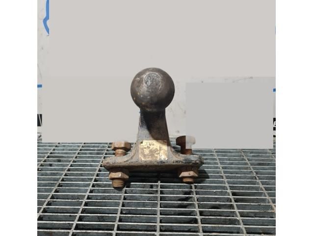 bontott SUZUKI JIMNY Vonóhorog