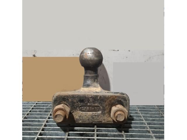 bontott SUZUKI JIMNY Vonóhorog