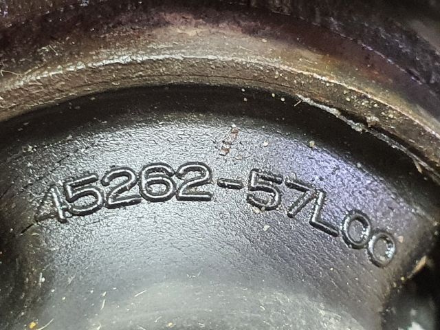 bontott SUZUKI KIZASHI Bal első Lengőkar