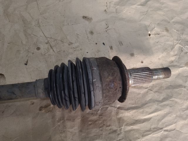 bontott SUZUKI KIZASHI Bal Féltengely