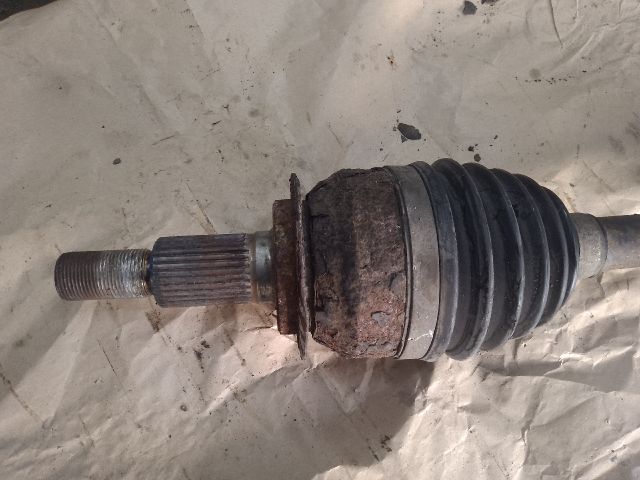 bontott SUZUKI KIZASHI Jobb Féltengely