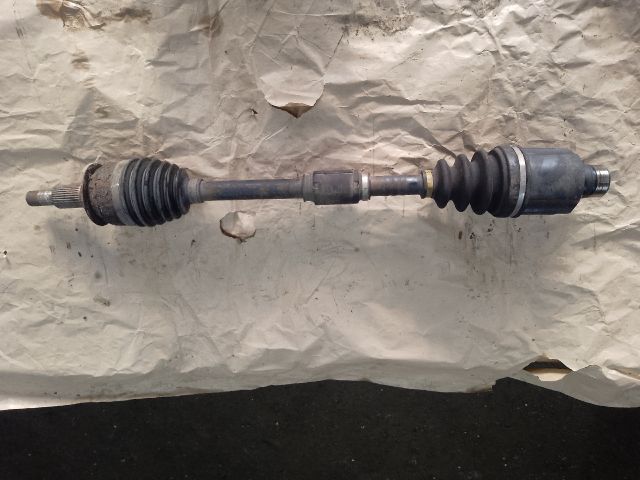 bontott SUZUKI KIZASHI Jobb Féltengely