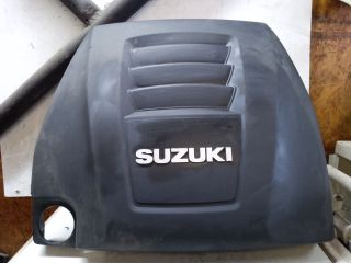 bontott SUZUKI KIZASHI Felső Motorburkolat