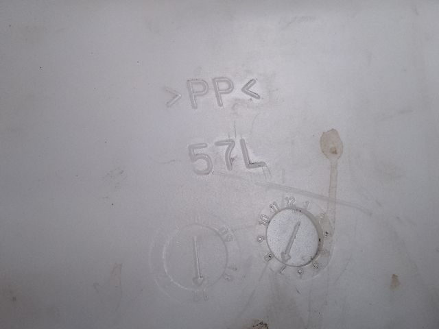 bontott SUZUKI KIZASHI Kiegyenlítő Tartály