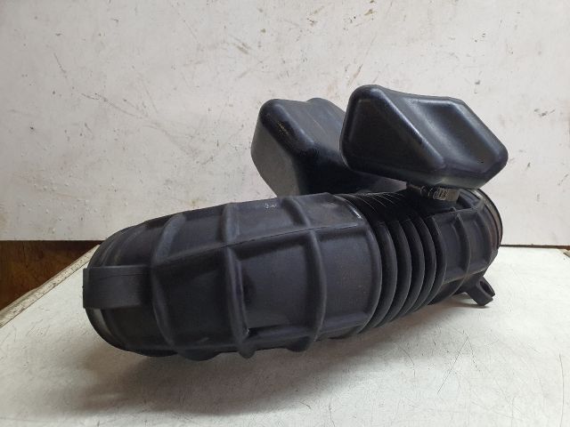 bontott SUZUKI KIZASHI Légbeömlő Cső