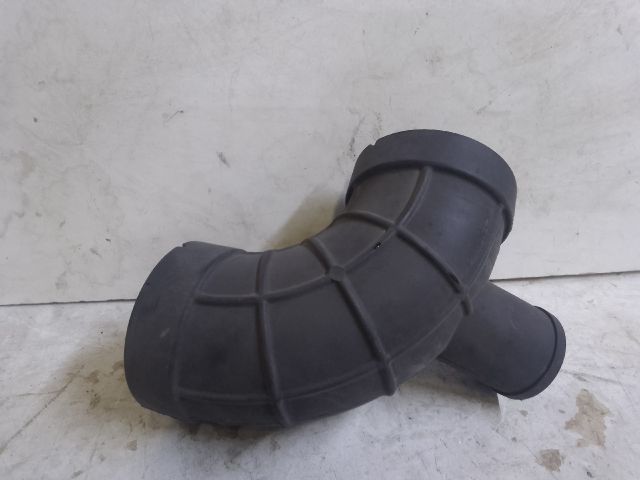 bontott SUZUKI KIZASHI Légbeömlő Cső