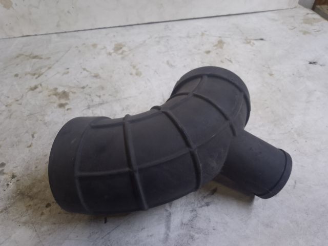 bontott SUZUKI KIZASHI Légbeömlő Cső