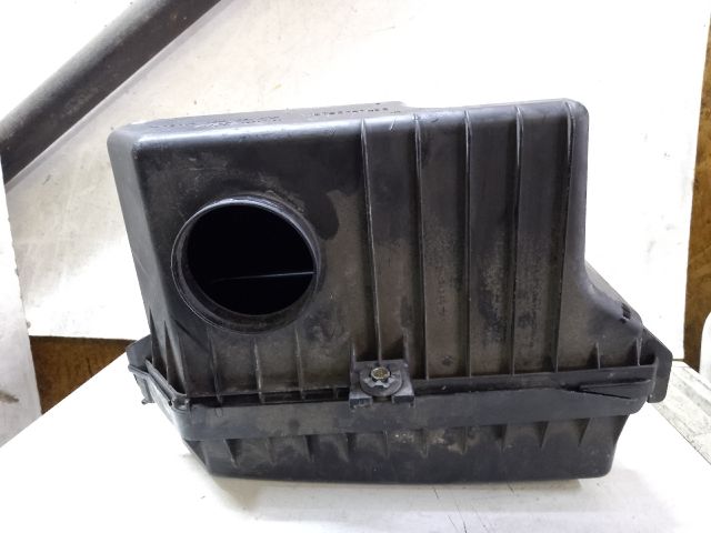 bontott SUZUKI KIZASHI Légszűrő Ház