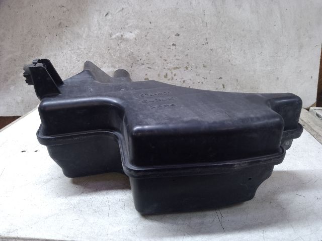 bontott SUZUKI KIZASHI Rezonátor