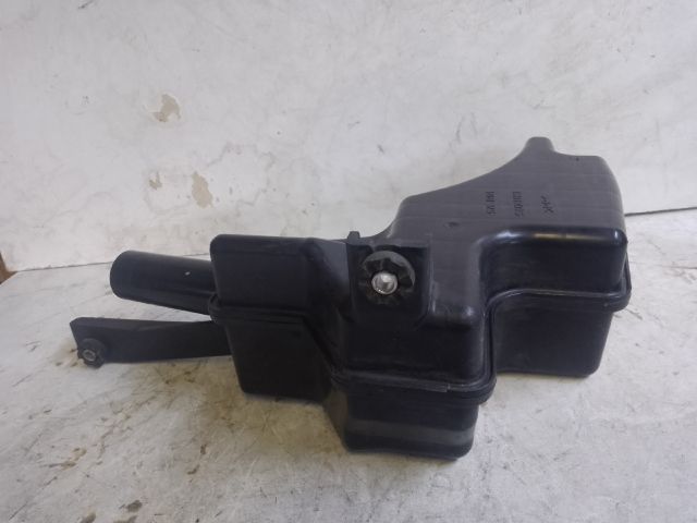 bontott SUZUKI KIZASHI Rezonátor