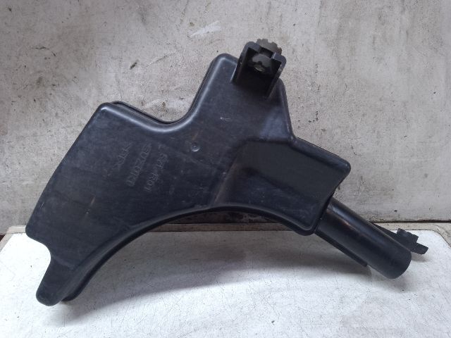 bontott SUZUKI KIZASHI Rezonátor