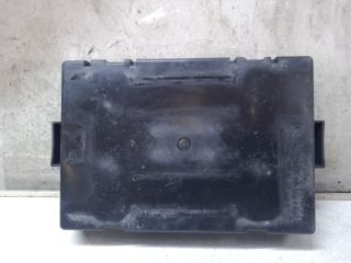 bontott SUZUKI KIZASHI Akkumulátor Tartó