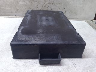 bontott SUZUKI KIZASHI Akkumulátor Tartó