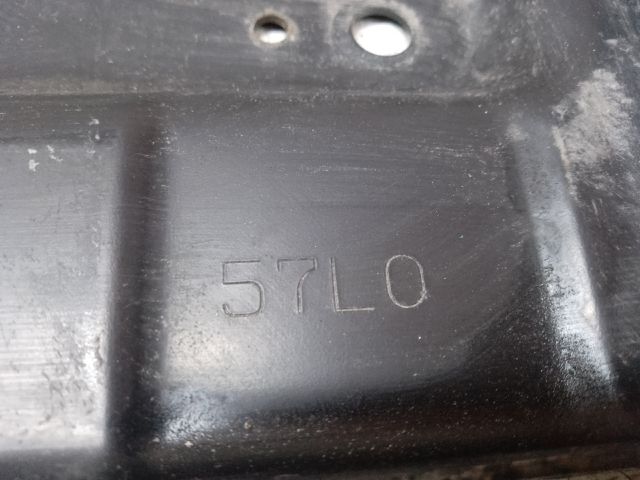 bontott SUZUKI KIZASHI Akkumulátor Tartó