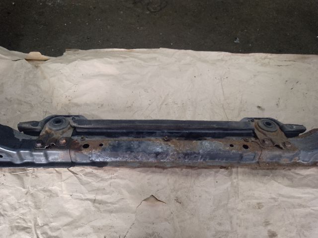 bontott SUZUKI KIZASHI Alsó Kereszttartó