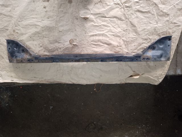 bontott SUZUKI KIZASHI Alsó Kereszttartó