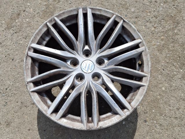 bontott SUZUKI KIZASHI Alufelni (1 db)