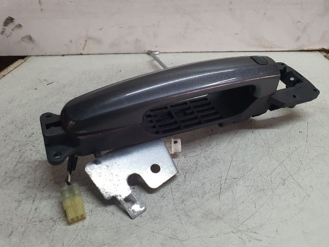 bontott SUZUKI KIZASHI Bal első Külső Kilincs