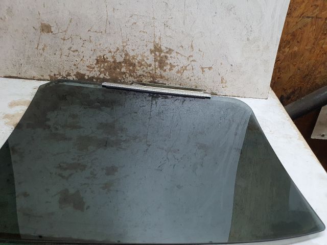 bontott SUZUKI KIZASHI Bal hátsó Ablak