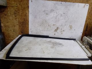 bontott SUZUKI KIZASHI Bal hátsó Ablakvezető Gumi