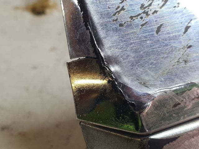 bontott SUZUKI KIZASHI Bal hátsó Ajtó Díszléc