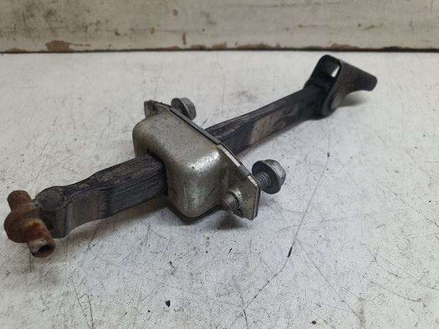 bontott SUZUKI KIZASHI Bal hátsó Ajtóhatároló