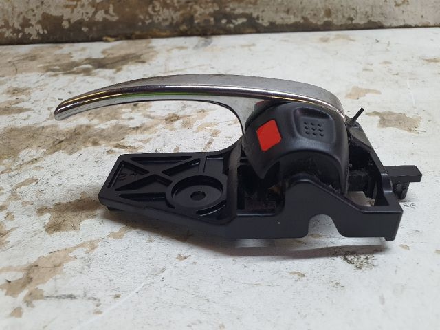 bontott SUZUKI KIZASHI Bal hátsó Belső Kilincs