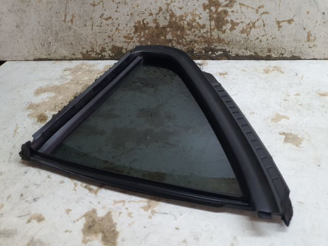 bontott SUZUKI KIZASHI Bal hátsó Fixüveg (Ajtóban)