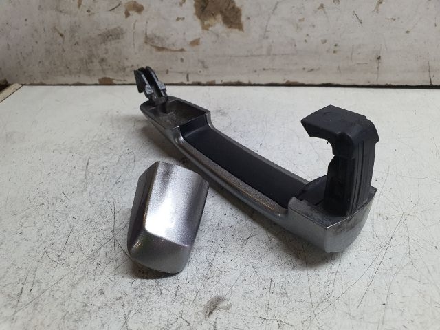 bontott SUZUKI KIZASHI Bal hátsó Külső Kilincs