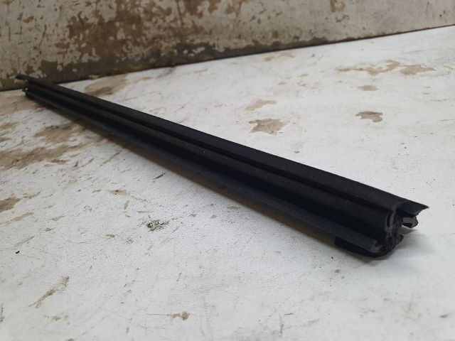 bontott SUZUKI KIZASHI Bal hátsó Vízlehúzó Gumicsík