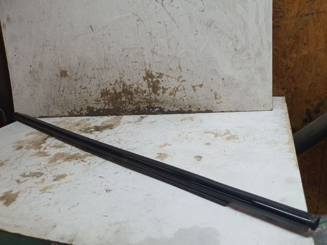 bontott SUZUKI KIZASHI Bal hátsó Vízlehúzó Gumicsík