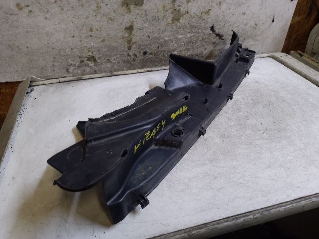 bontott SUZUKI KIZASHI Bal Levélrács Záróvég