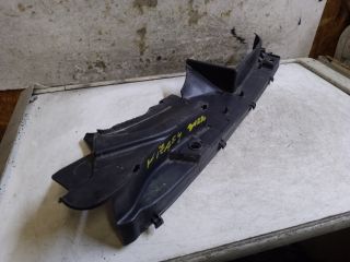 bontott SUZUKI KIZASHI Bal Levélrács Záróvég