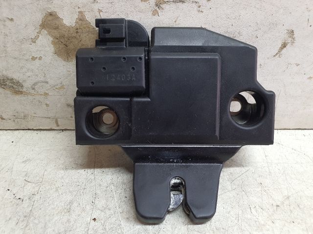 bontott SUZUKI KIZASHI Csomagtérajtó Zárszerkezet