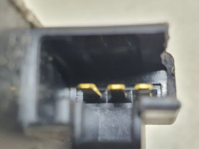 bontott SUZUKI KIZASHI Csomagtérajtó Zárszerkezet