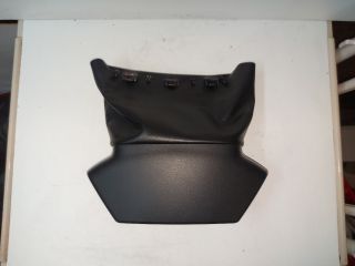 bontott SUZUKI KIZASHI Felső Kormányoszlop Burkolat