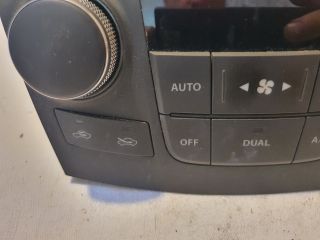 bontott SUZUKI KIZASHI Fűtéskapcsoló (digit klímás)