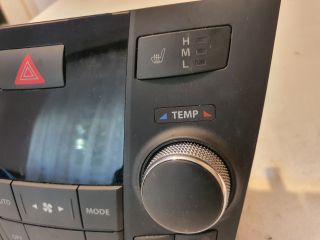 bontott SUZUKI KIZASHI Fűtéskapcsoló (digit klímás)