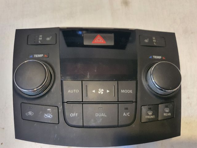 bontott SUZUKI KIZASHI Fűtéskapcsoló (digit klímás)