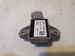 bontott SUZUKI KIZASHI Jobb hátsó Oldal Ütközés Érzékelő