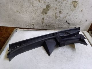 bontott SUZUKI KIZASHI Jobb Levélrács Záróvég