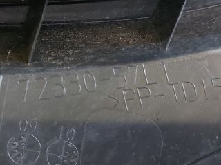 bontott SUZUKI KIZASHI Jobb Levélrács Záróvég